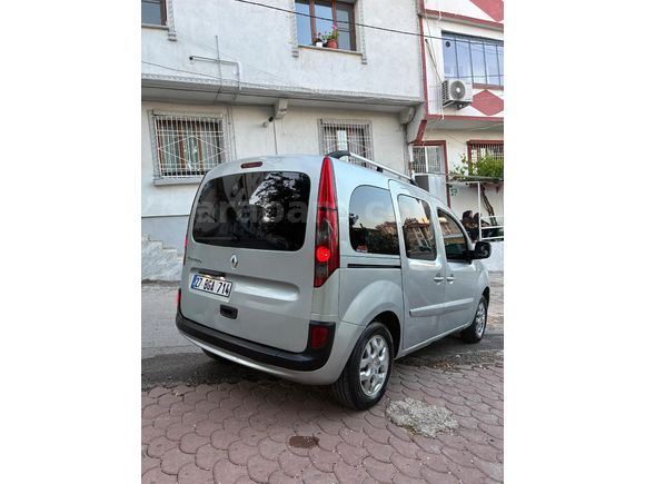 Emsallerinden Temiz Renault Kangoo Extreme – Acil Satılık
