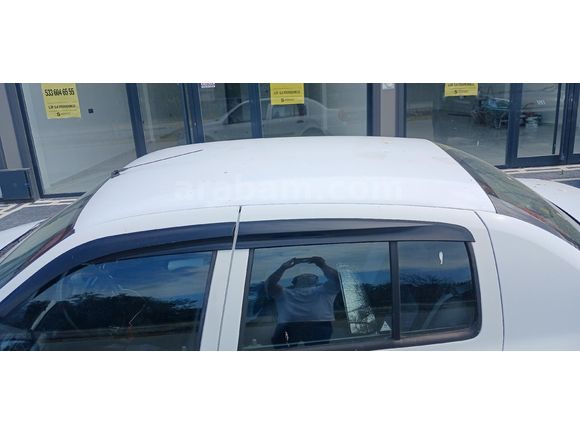 Sahibinden Renault Clio 1.4 RNA 2002 Model Mersin