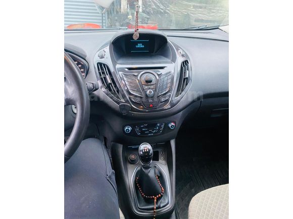 OTOMOBİL RUHSATLI Courier 1.6 TDCi Titanium Plus EN FULL MODELİ 2014