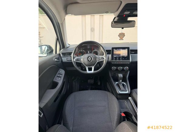 HATASIZ BOYASIZ SERVİS BAKIMLI 2023 CLİO 1.0TCE TOUCH+110.000 KM