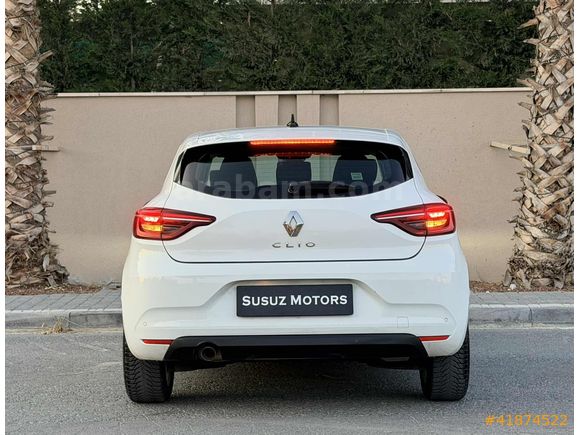 HATASIZ BOYASIZ SERVİS BAKIMLI 2023 CLİO 1.0TCE TOUCH+110.000 KM