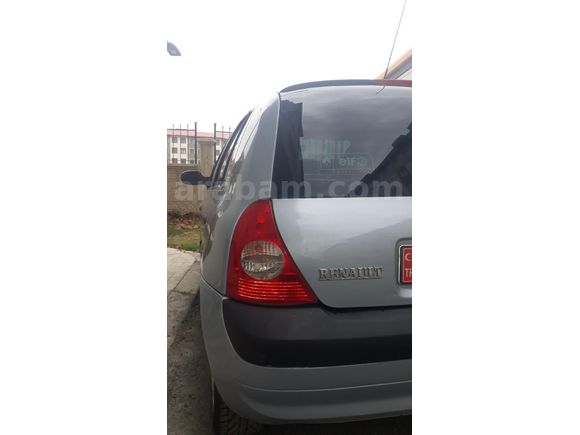 Sahibinden Renault Clio 1.2 Authentique 2004 Model