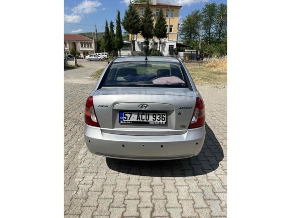 Sahibinden Hyundai Accent Era 1.5 CRDi Mode 2012 Model 