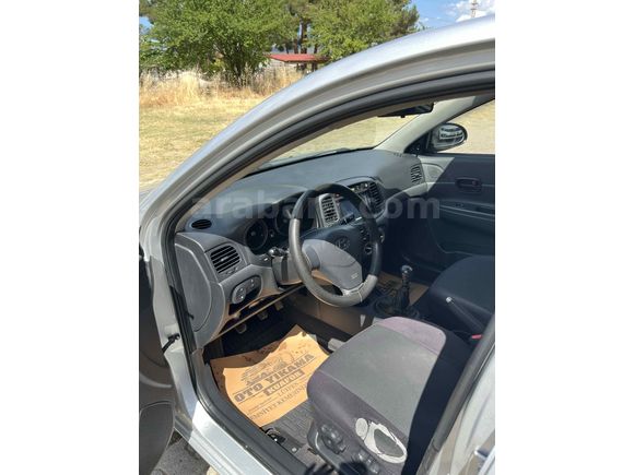Sahibinden Hyundai Accent Era 1.5 CRDi Mode 2012 Model 