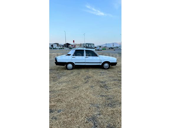 Galeriden Renault R 12 Toros 1995 Model Kahramanmaraş