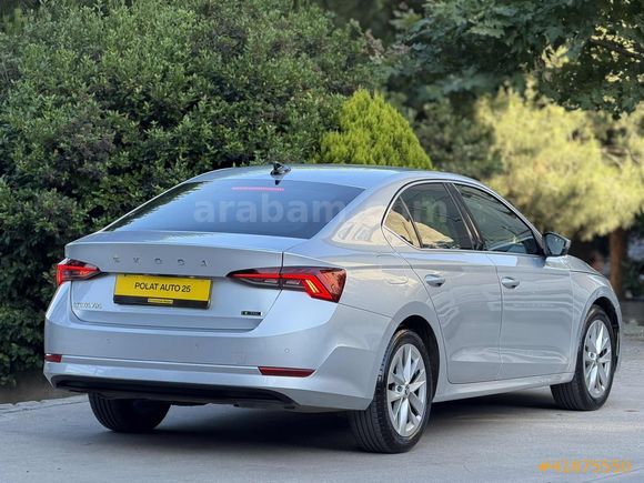 İLK ELDEN 2024 SKODA OCTAVİA 1.5 E-TEC PREMİUM HYBRİD 17.200 KM