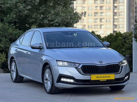 İLK ELDEN 2024 SKODA OCTAVİA 1.5 E-TEC PREMİUM HYBRİD 17.200 KM