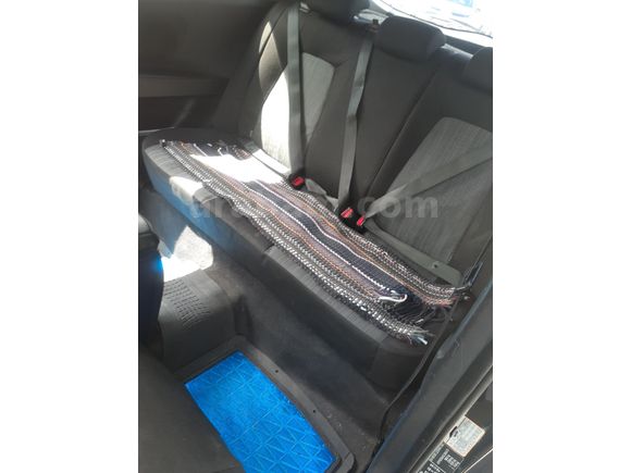 Sahibinden Kia Pro Ceed 1.6 CRDi Cool 2011 Model