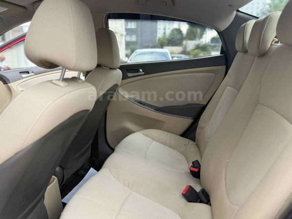 Galeriden Hyundai Accent Blue 1.6 CRDI Mode 2012 Model Ankara