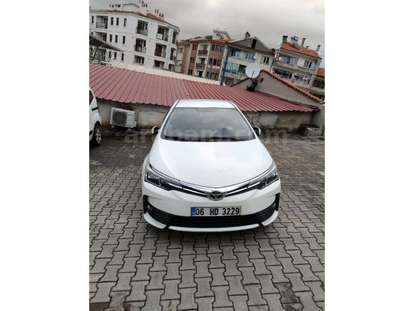 Sahibinden Toyota Corolla 1.4 D-4D Advance 2016 Model