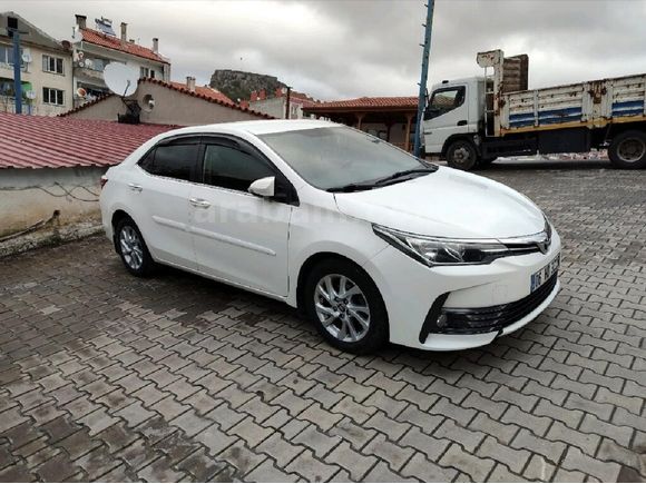 Sahibinden Toyota Corolla 1.4 D-4D Advance 2016 Model