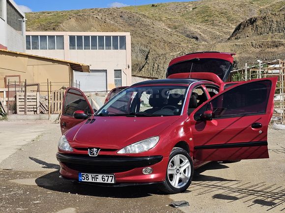 Sahibinden Peugeot 206 1.4 XT 2003 Model