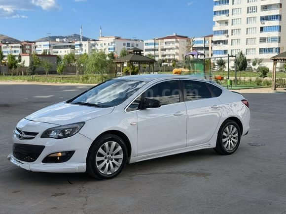 otomatik vites 2017 1.6 dizel astra acil satılık