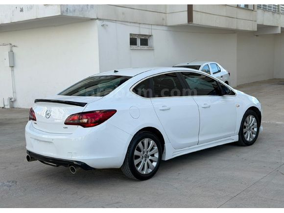 otomatik vites 2017 1.6 dizel astra acil satılık