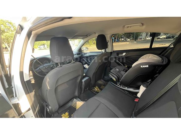 SAHİBİNDEN DEĞİŞENSİZ ACİL SATILIK 1.5 ECOBLUE FOCUS