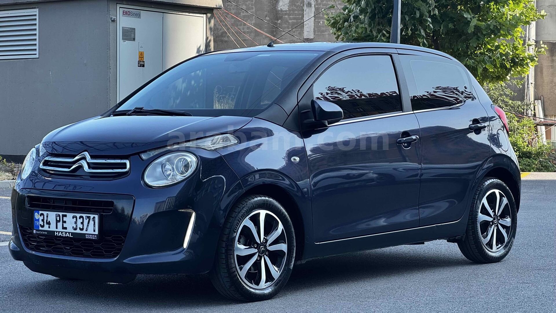 Galeriden Citroen C1 1.0 VTi Shine 2015 Model İstanbul 83.000 km Mavi 2