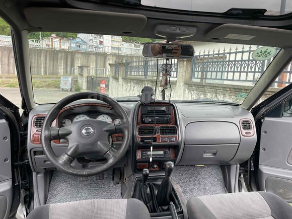 Sahibinden Nissan Skystar 4x4 2004 Model 