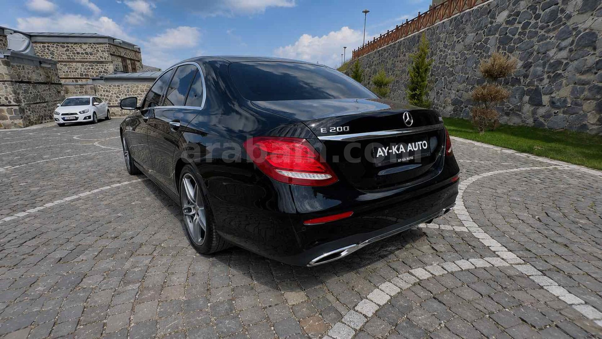 Galeriden Mercedes - Benz E 180 AMG 2018 Model Erzurum 134.000 km Siyah 4
