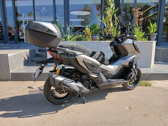 HONDA YETKİLİ BAYİ ATABERKTEN ADV350