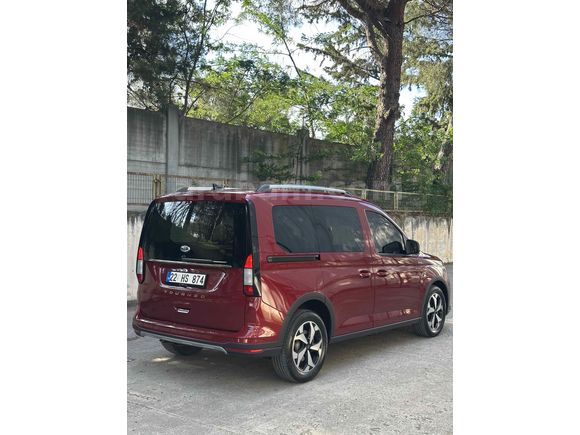 Sahibinden Ford Tourneo Connect 2.0 EcoBlue Active 2024 Model 