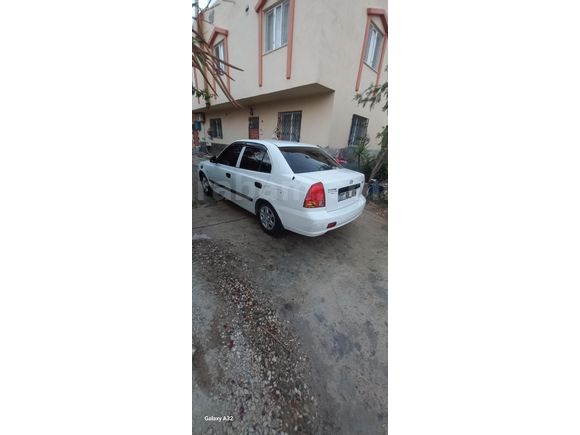 Sahibinden Hyundai Accent 1.3 Admire 2004 Model