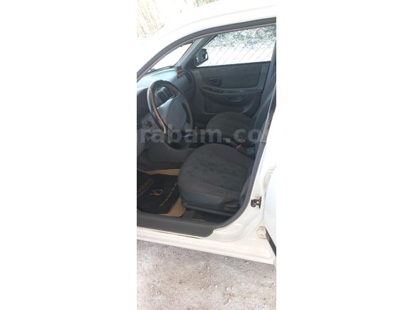 Sahibinden Hyundai Accent 1.3 Admire 2004 Model