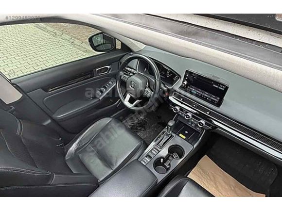 Sahibinden Honda Civic 1.5 i-VTEC Eco Executive Plus 2023 Model 