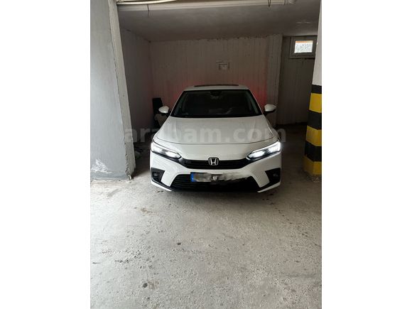 Sahibinden Honda Civic 1.5 i-VTEC Eco Executive Plus 2023 Model 