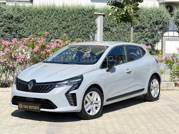 Galeriden Renault Clio 1.0 TCe Evolution 2025 Model Tekirdağ