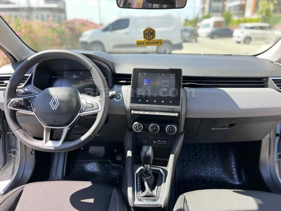 Galeriden Renault Clio 1.0 TCe Evolution 2025 Model Tekirdağ