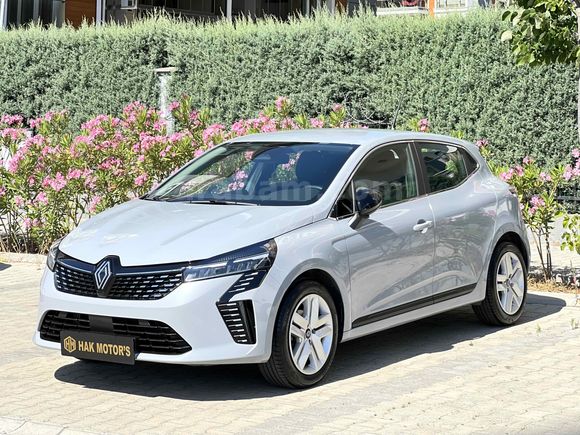 Galeriden Renault Clio 1.0 TCe Evolution 2025 Model Tekirdağ