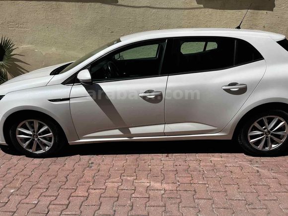 Sahibinden Renault Megane 1.5 dCi Touch 2016 Model 