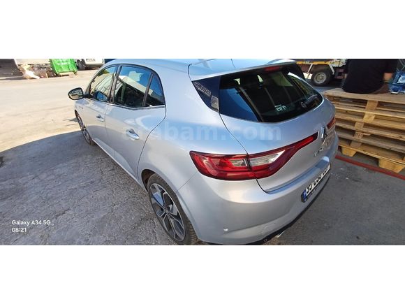 Sahibinden Renault Megane 1.5 dCi Icon 2016 Model İzmir