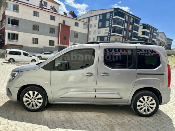 Sahibinden Opel Combo 1.5 CDTI Ultimate 2023 Model 