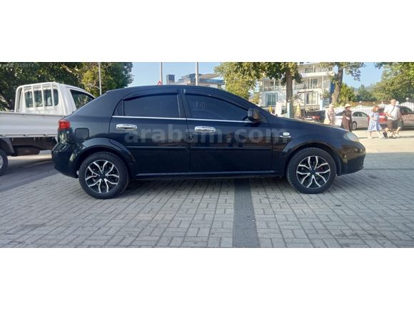 2011 LACETTİ 1.4 16 V HATASIZ BOYASIZ
