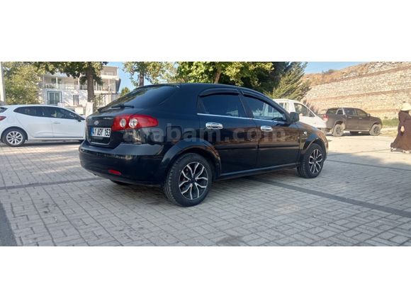 2011 LACETTİ 1.4 16 V HATASIZ BOYASIZ