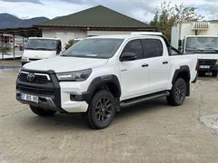 SIFIR %20 FATURALI TOYOTA 4x4 Hilüx INVINCIBLE
