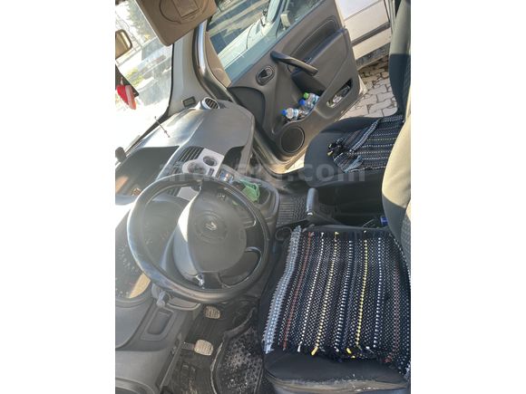 Sahibinden Renault Kangoo 1.5 dCi Expression 2011 Model