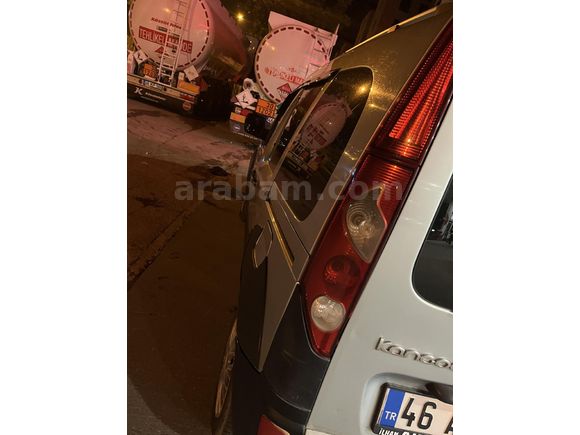 Sahibinden Renault Kangoo 1.5 dCi Expression 2011 Model