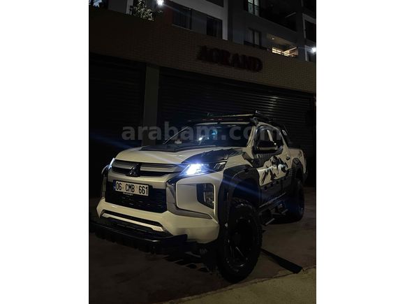 Sahibinden Mitsubishi L 200 4x4 Storm 2021 Model 