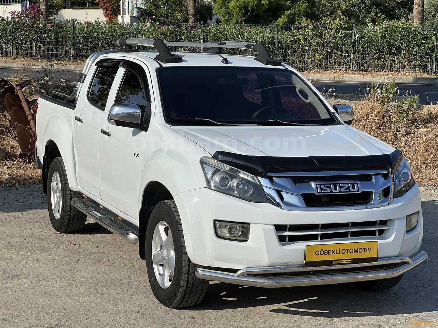 Galeriden Isuzu D-Max 2.5 4x2 2013 Model Antalya 306.000 km Beyaz 3