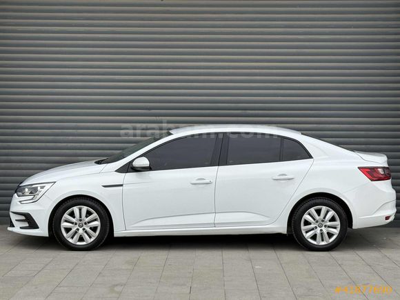 2021 MODEL KOMPLE SERVİS BAKIMLI MEGANE 140.000 KM