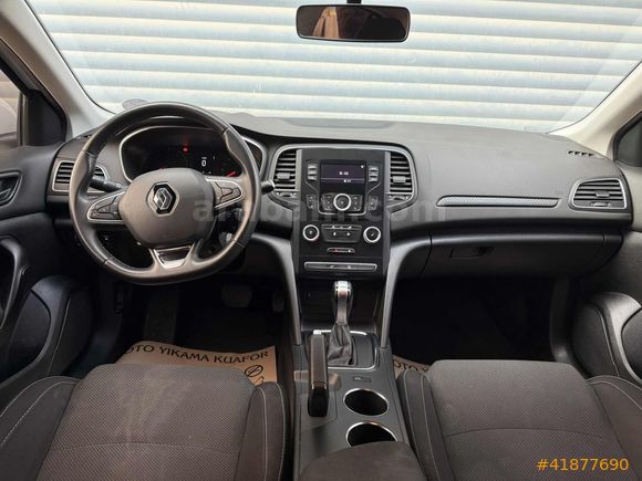 2021 MODEL KOMPLE SERVİS BAKIMLI MEGANE 140.000 KM