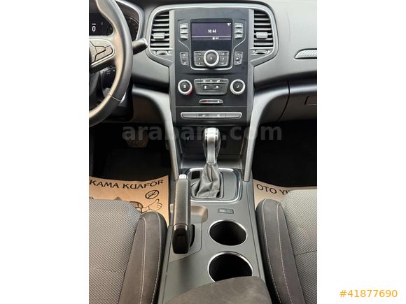 2021 MODEL KOMPLE SERVİS BAKIMLI MEGANE 140.000 KM