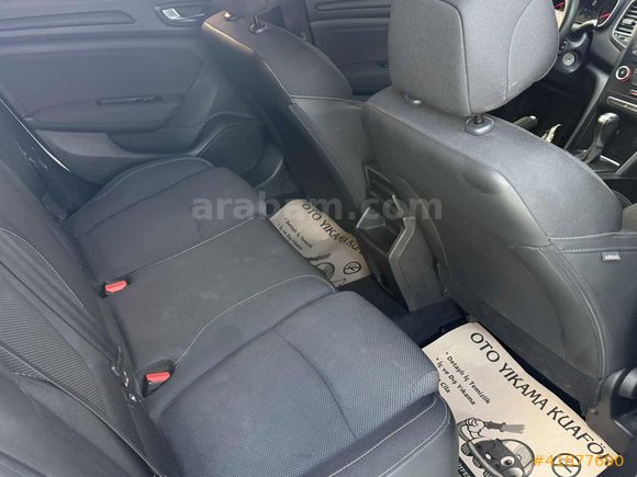 2021 MODEL KOMPLE SERVİS BAKIMLI MEGANE 140.000 KM