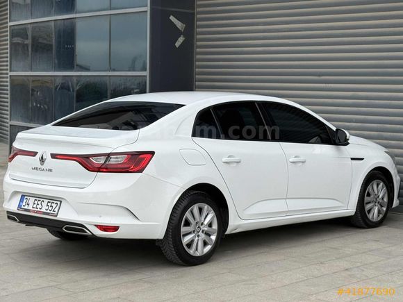 2021 MODEL KOMPLE SERVİS BAKIMLI MEGANE 140.000 KM