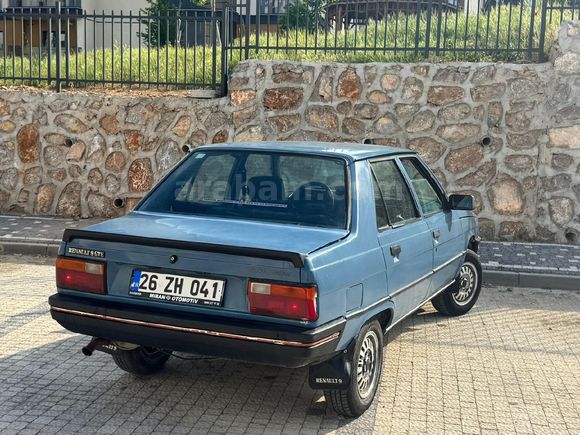 Sahibinden Renault R 9 1.4 Broadway GTE 1990 Model