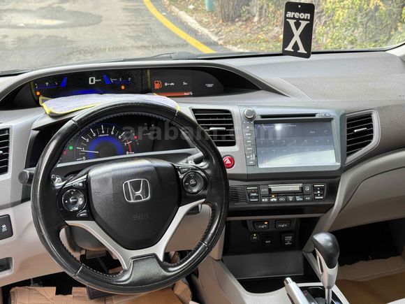 HATASIZ BOYASIZ OTOMATİK HONDA CİVİC ECOELAGANCE 