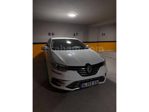 Sahibinden Renault Megane 1.5 Blue DCI Joy 2022 Model