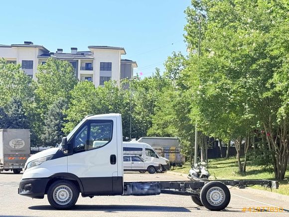 2021 MODEL IVECO 35S 285.000KM DE KAMYONET